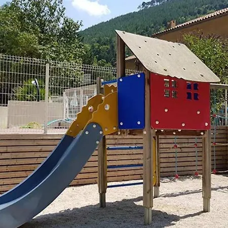 Familial 5 Pers Avec Terrasse A - Api-1-52-1152
